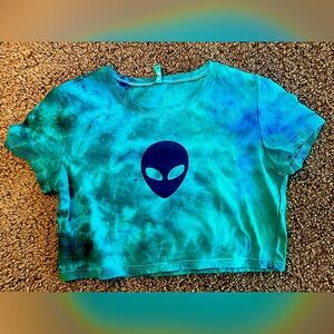 🌿Organic Cotton 👽 Reiki Infused Psychedelic Tie Dye Alien Face Crop Top